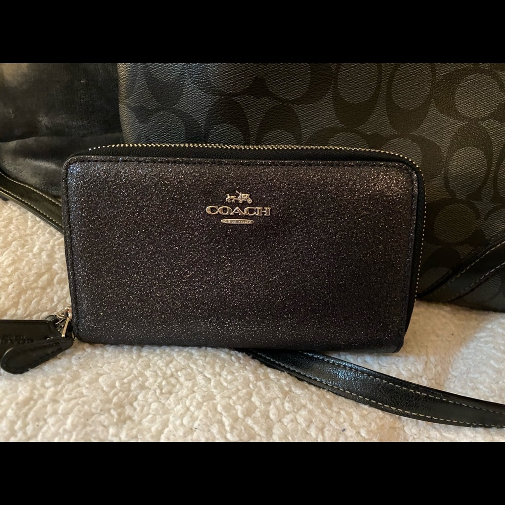 Coach  sparkle wallet